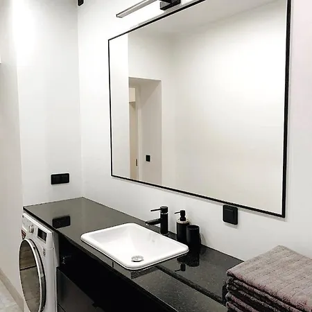 Luxurious 68m2 2br 3-room River View Apt In The Heart Of * Parnu